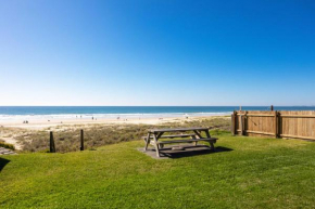 Mermaid Beachside Apartment - Direct Beach Access